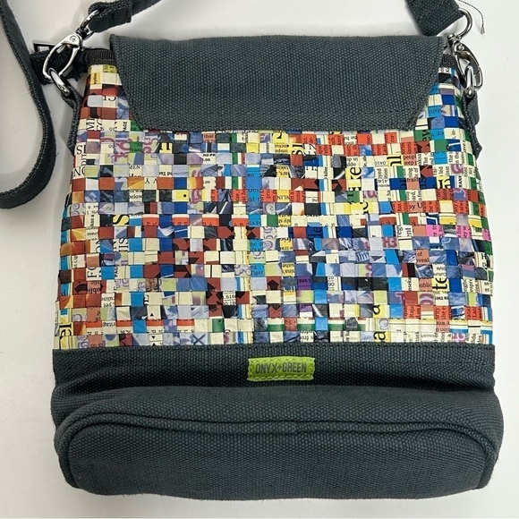 Onyx + Green Cross Weave Magazine Print Crossbody Bag - Picture 4 of 12